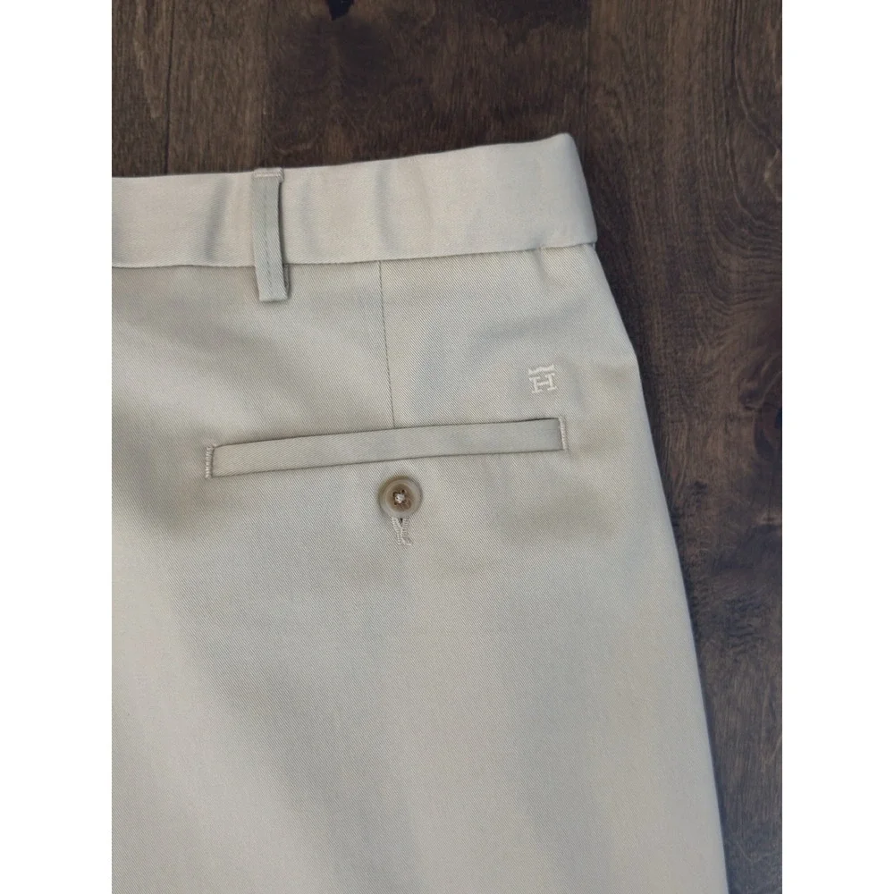 Haggar Premium Flat Front Dress Pant Men 42X30 Khaki Tan Expandable Waist Pocket